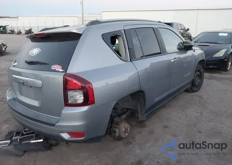 2017 Jeep Compass Sport 4X4 from USA, damaged, VIN 1C4NJDBB6HD138221
